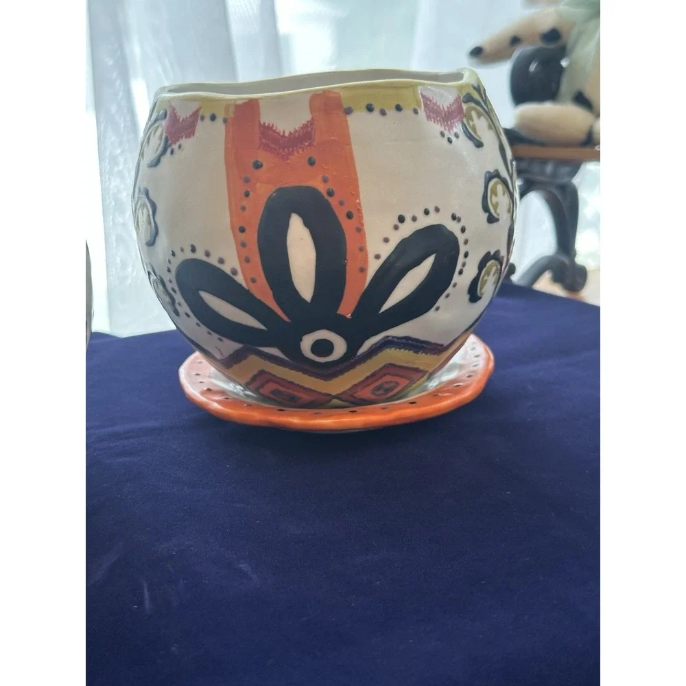 2 Ceramic Round Planters Multicolor Floral Pattern w/ Saucers Drainage Holes